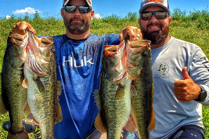 Florida Bass Fishing - Shallow Water Heavy Cover 