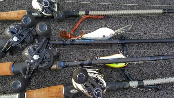 Largemouth Bass tackle setups for crank bait fishing