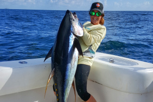 Chunking Drifting and Live Baiting Yellowfin Tuna