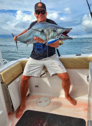 seth horne excited about nice wahoo caught in Costa Rica on a stickbait