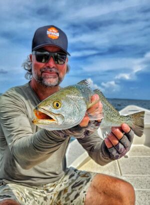 william toney teaching how to catch seatrout on an outgoing tide